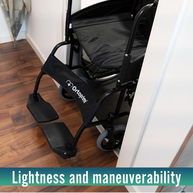 Lightweight Self-Propelling Folding Wheelchair for Adults