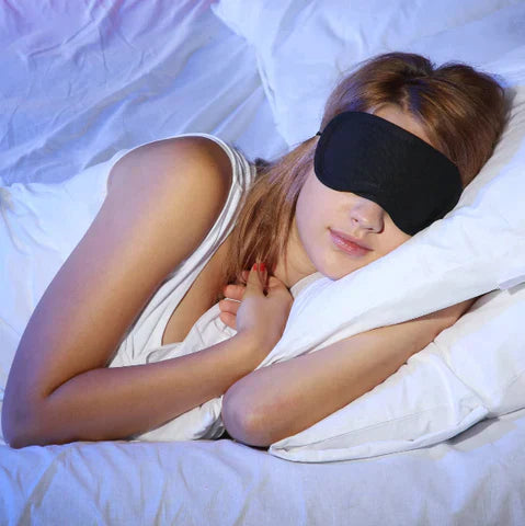 blackout‑sleep‑mask‑velvet‑comfortable‑fit‑ortoprime-uk