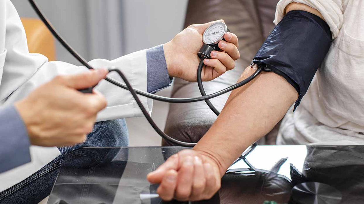 medical-blood-pressure-kit-with-stethoscope-kinefis-ortoprime-uk